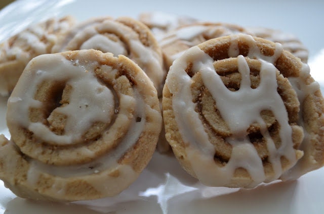 1 Dozen Cinnamon Roll Cookies