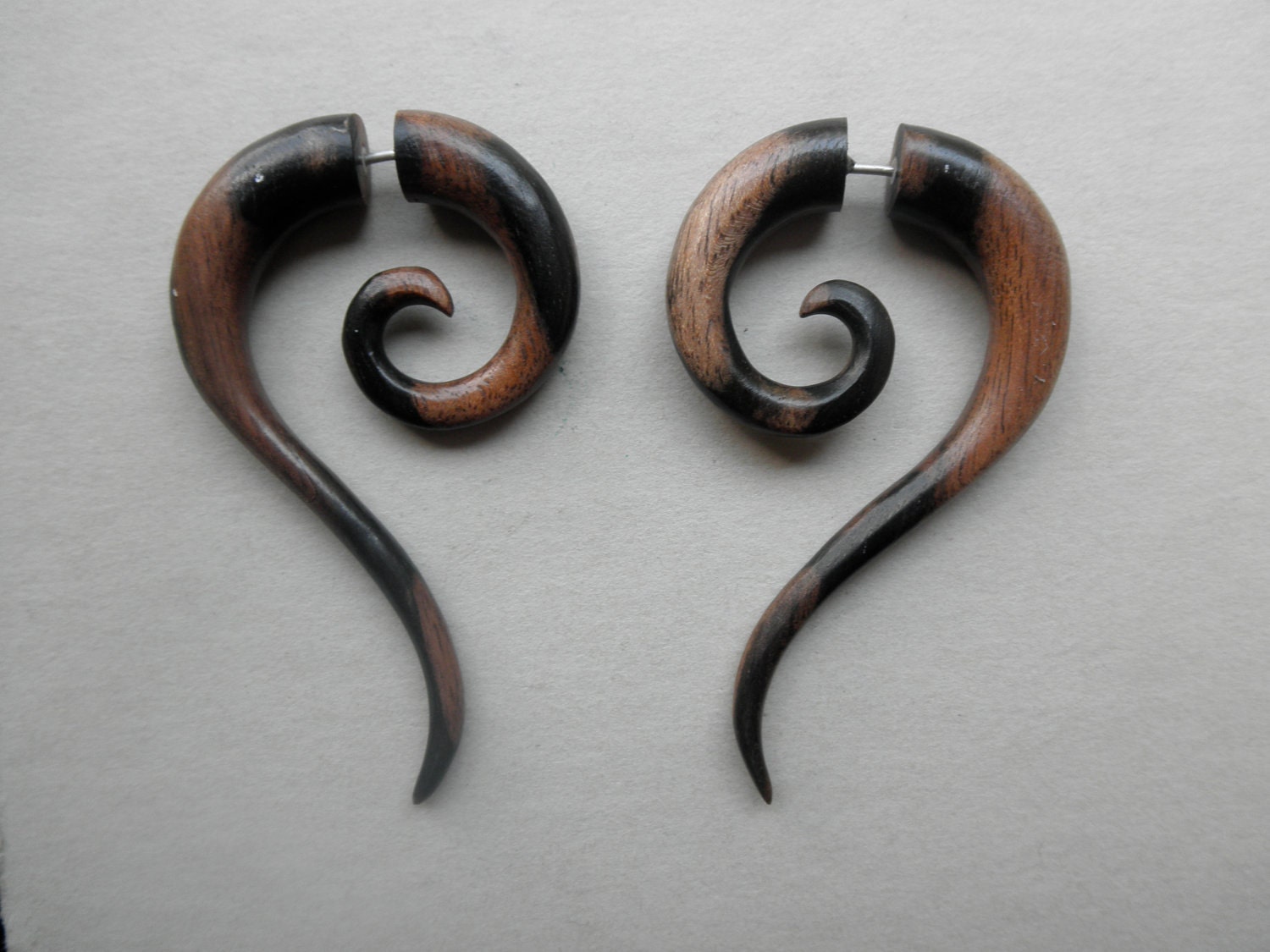 Medium Sized Spiral Blackwood Fake Gauges/Plugs