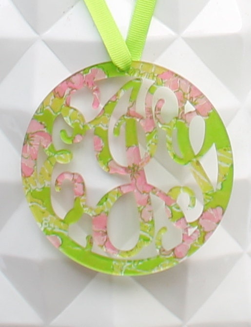 Beautiful sturdy personalized acryllic luggage tag made with Lilly Pulitzer prints in a 3 letter monogram.