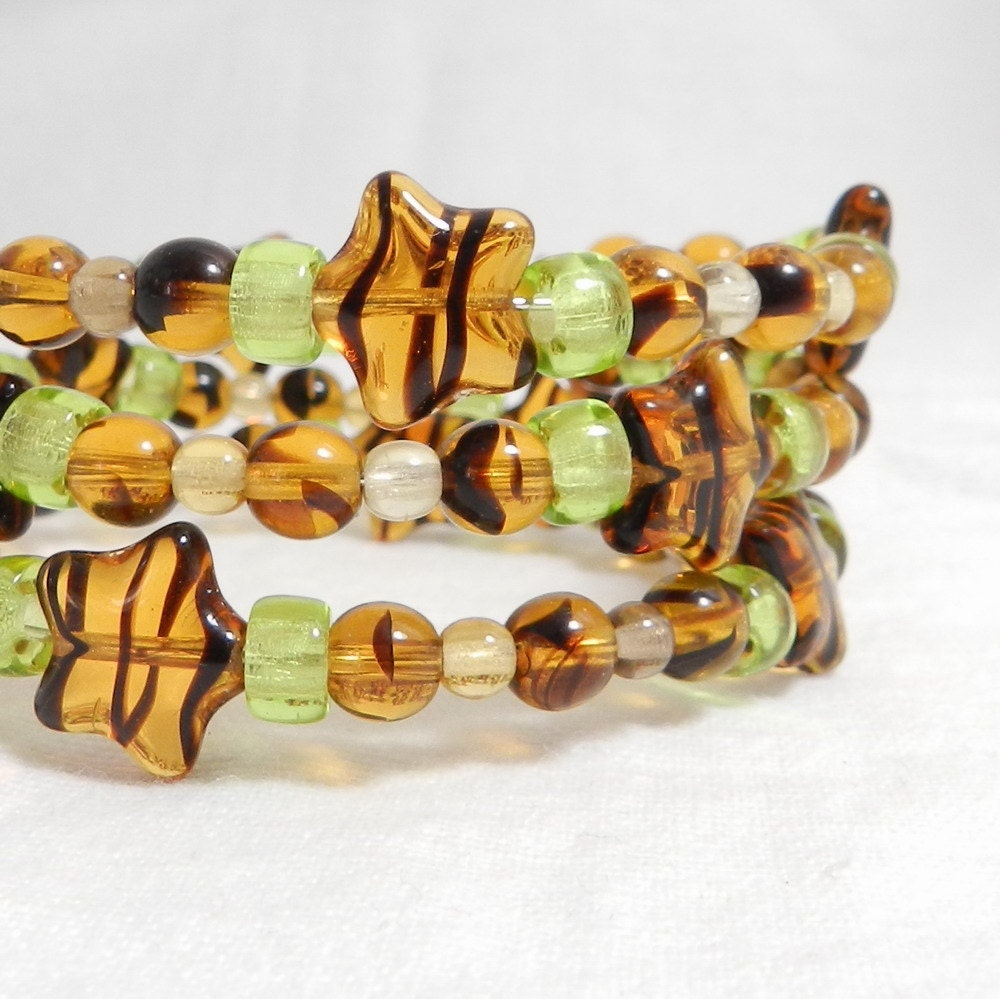 Wire Wrap Bracelet, Green and Amber, Star Beads, Beaded Bracelet
