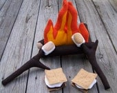 Felt Campfire Play Set with S'mores