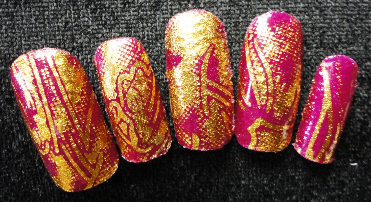 Pink and Gold Kawaii Gyaru Nails