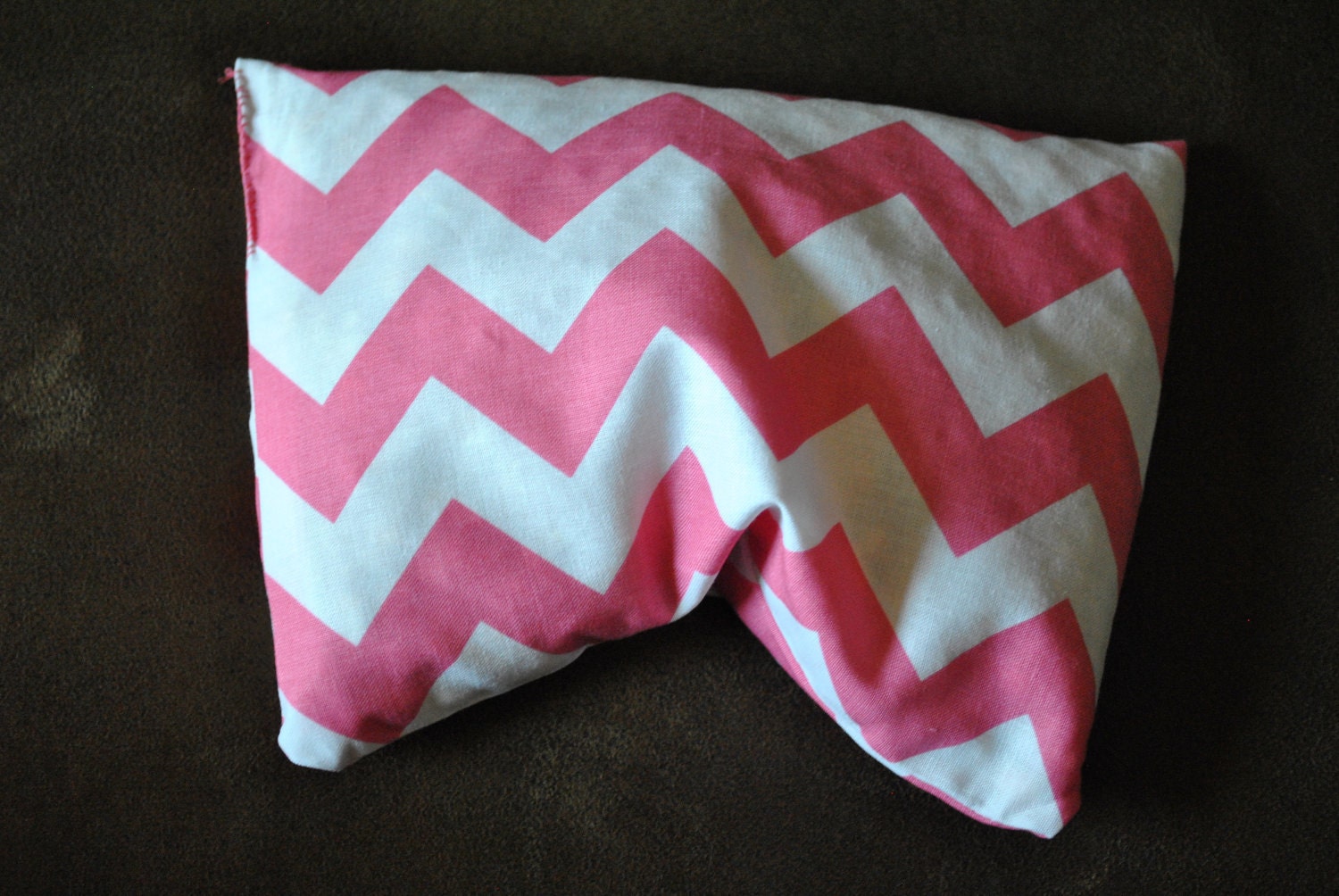 Soulwarmers Microwavable Corn Heating/Cooling Bag - Pink Chevron