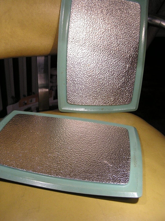 Vintage Teal Rubbermaid Stove'n Counter Mats by VestibuleVintage