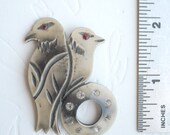 1930s Art Deco Carved Bakelite Bird Brooch