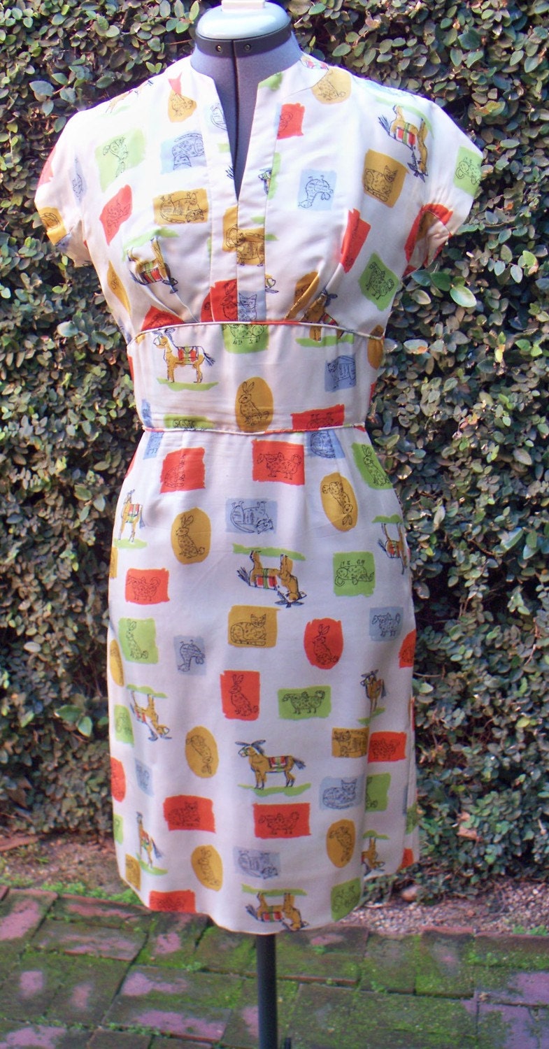 Vintage Animal Crackers 50s Novelty Print Silk Dress Circus Bombshell Mad Men
