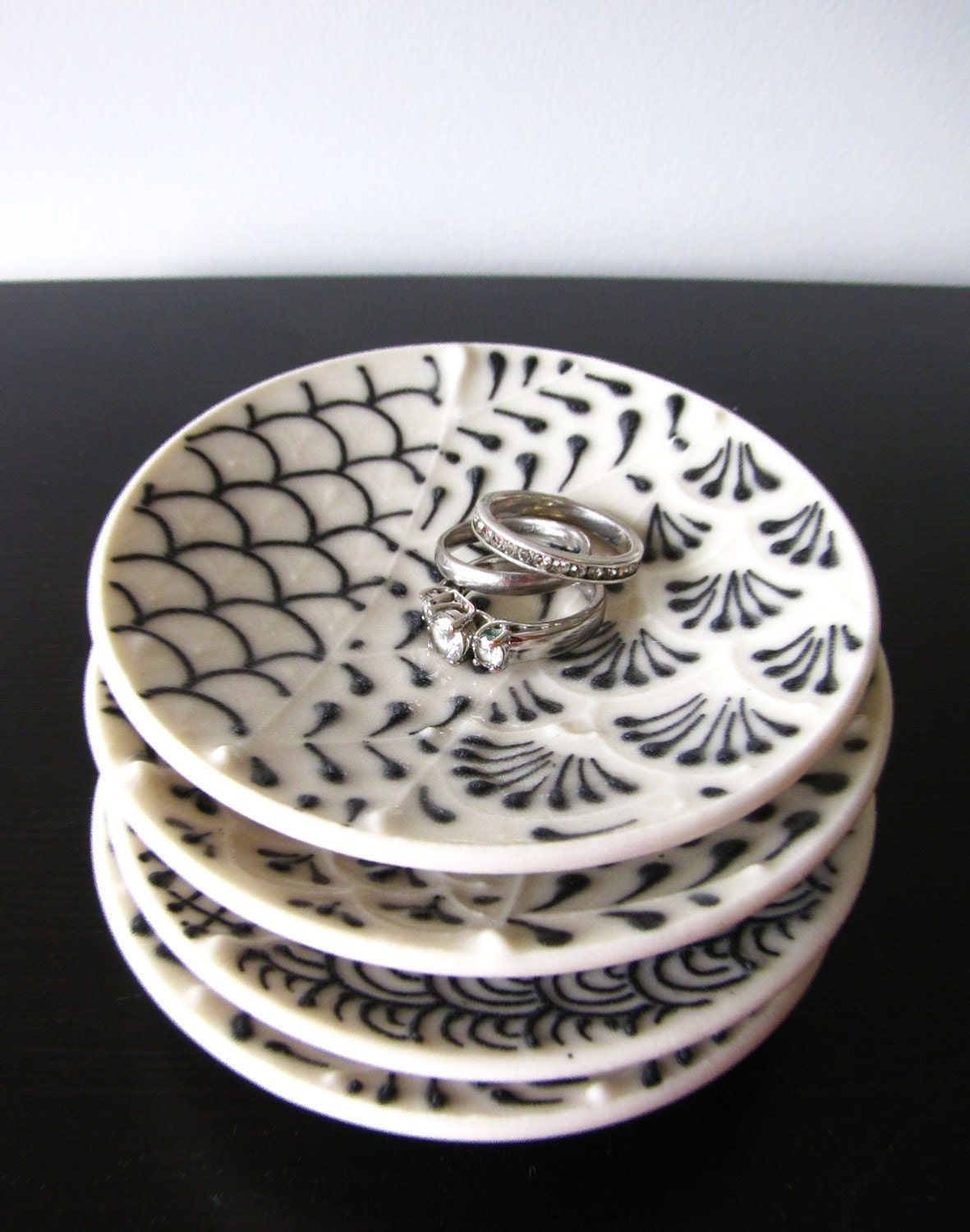 Petite Black and White Dish