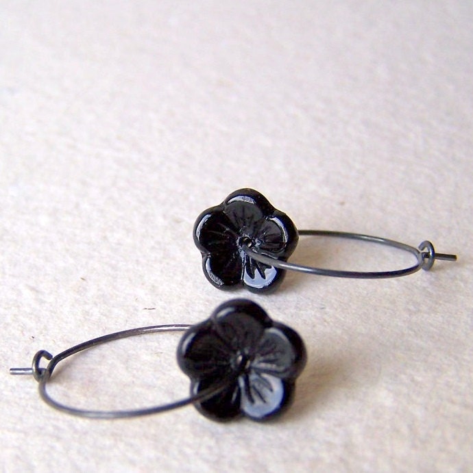 Flower hoop earrings, vintage black glass flower beads, oxidized sterling hoops, eco friendly fashion, Industrial Flora