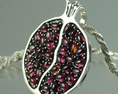 JUICY POMEGRANATE silver garnet pendant