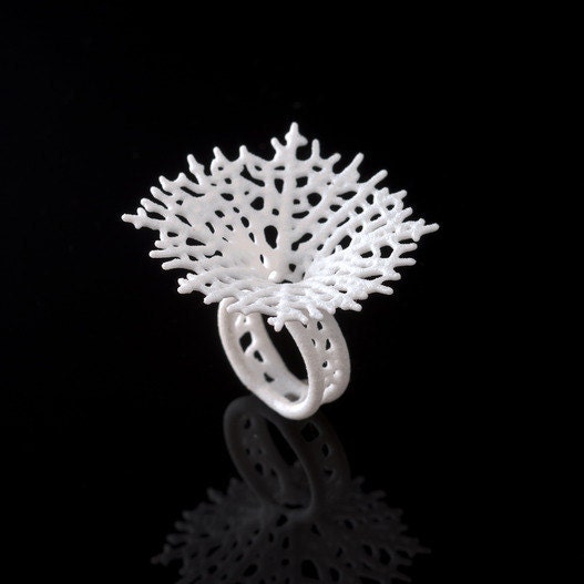 Hyphae Ring (white) 3d printed nylon jewelry