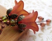 Saffron Orange Flower Earrings - Rust Tomato Red Floral Earrings, Vintage Style Jewelry, Fall Fashion, Autumn, Halloween Jewelry