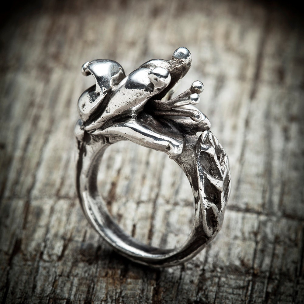 Flower ring - hand carved magnolia cast in sterling silver - nature womens jewelry