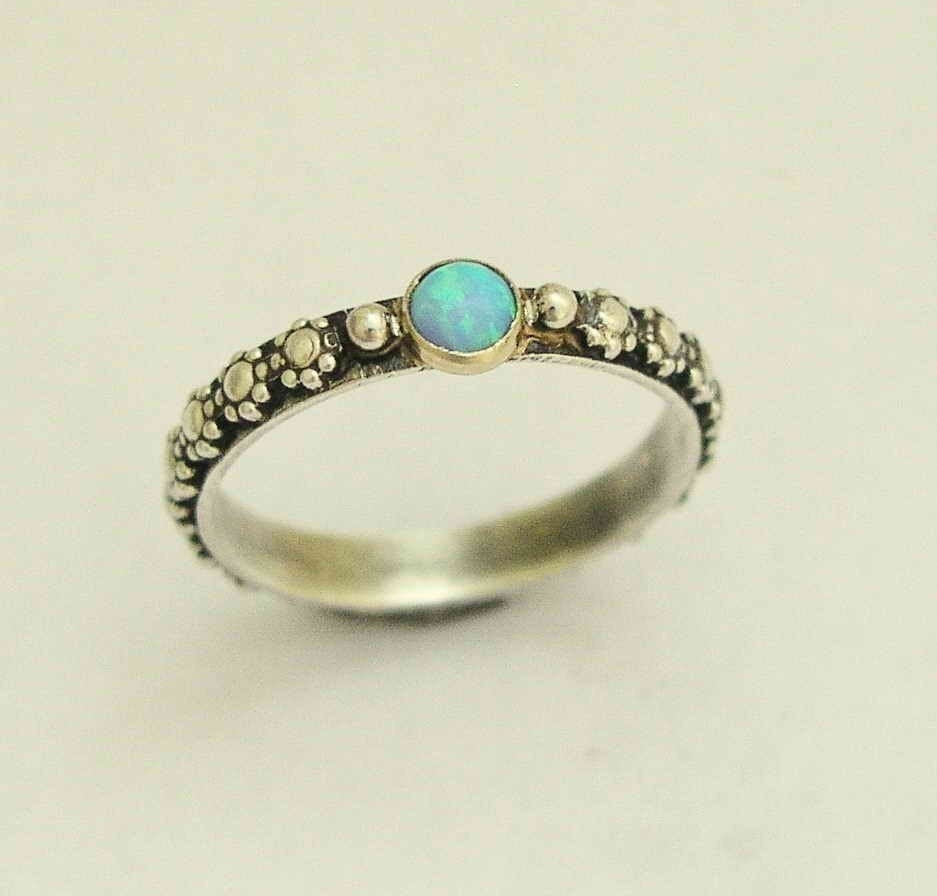 Woodland engagement ring - Thin floral sterling silver ring with gold set blue opal gemstone - Your desire