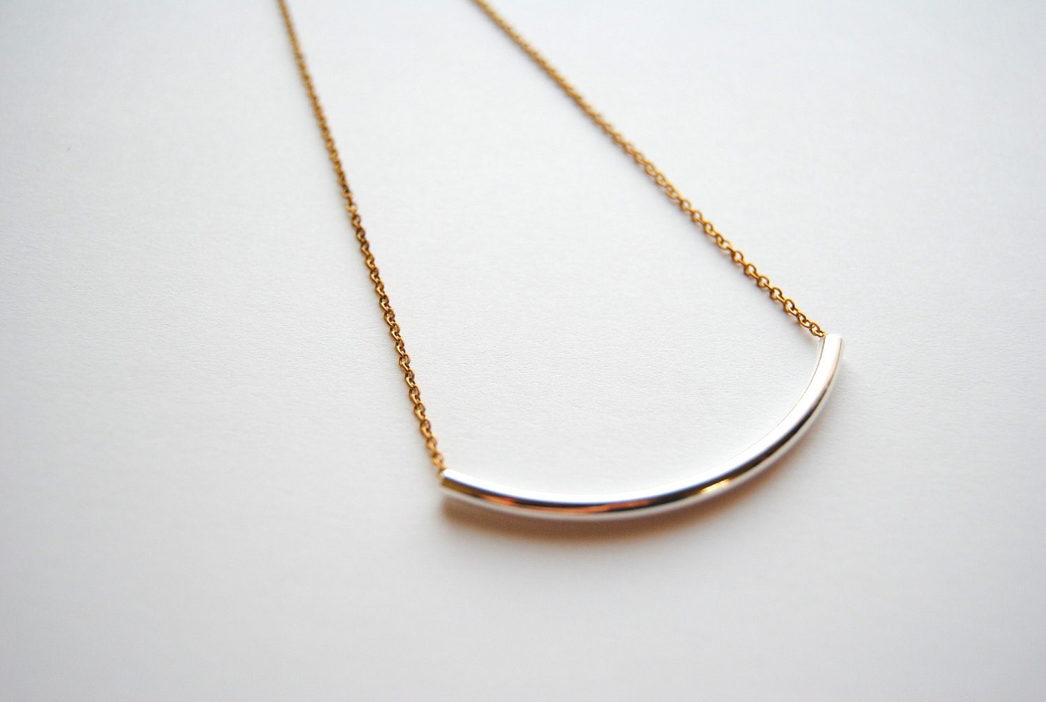 Simple Silver Curve Necklace - Handmade Jewelry - Free Shipping in the US - Summer Fashion
