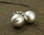 Sterling silver ball stud earrings. Minimal jewelry, contemporary earrings 5mm stud earring