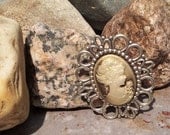 Antiqued CAMEO Brooch Pin