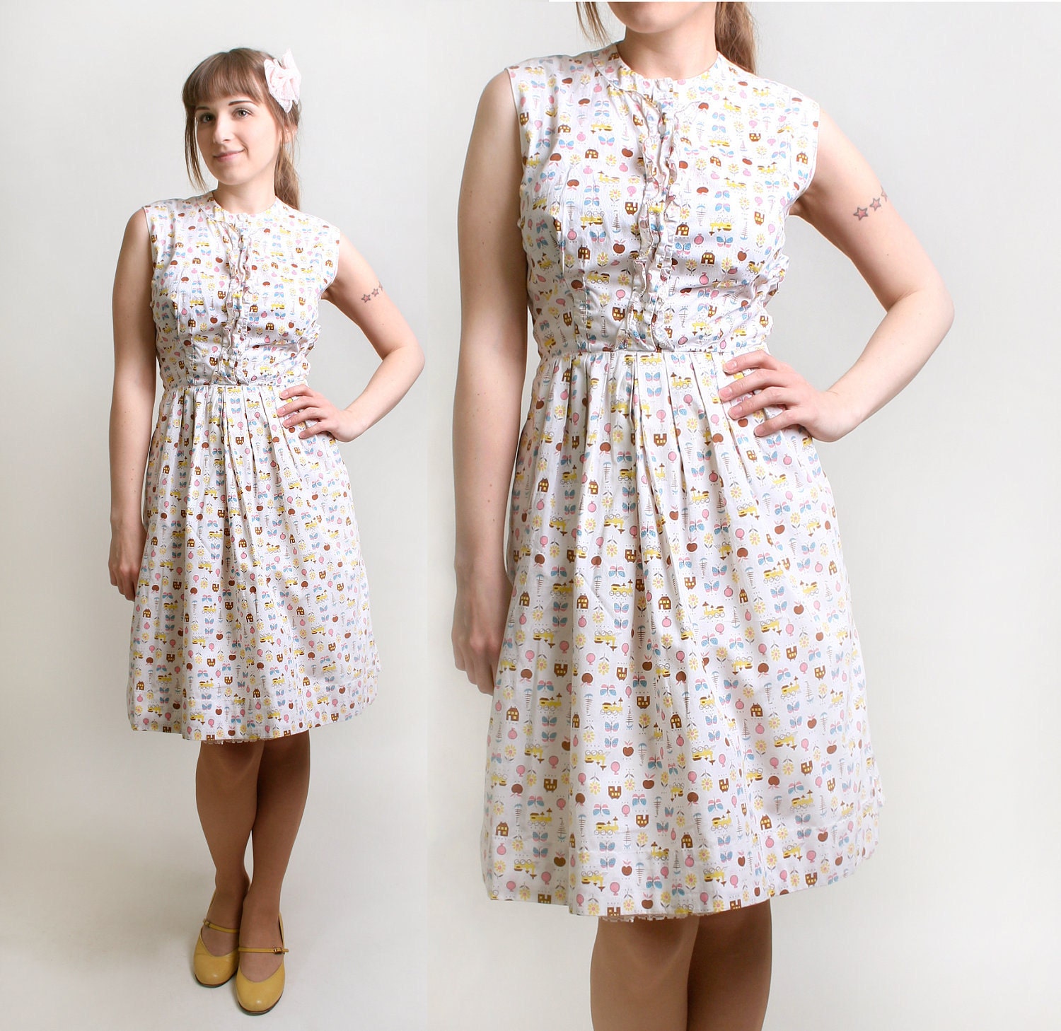 1950s Novelty Dress - White Print Lampl Summer Picnic Dress - Small to Medium