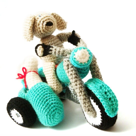 Crochet Amigurumi Pattern - Motorbike & Dog