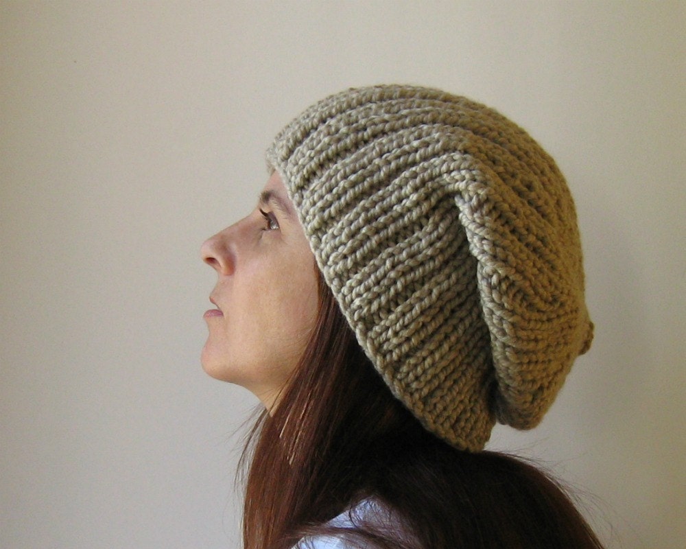 Slouchy Hat Knitted in Beige Acrylic Wool Blend