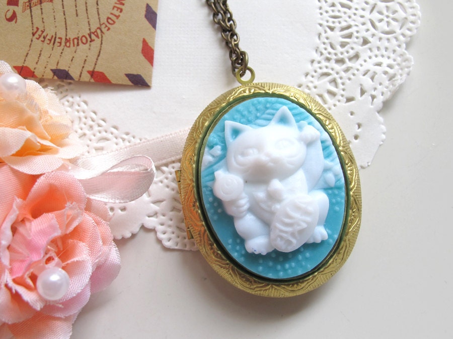 Japanese Maneki Neko Lucky Cat large locket Long Necklace Blue Base