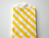 Favor Bags, Striped, Yellow and White, Little Bitty, Set of 25, 2 3/4 by 4 inches, Stripes Il_170x135