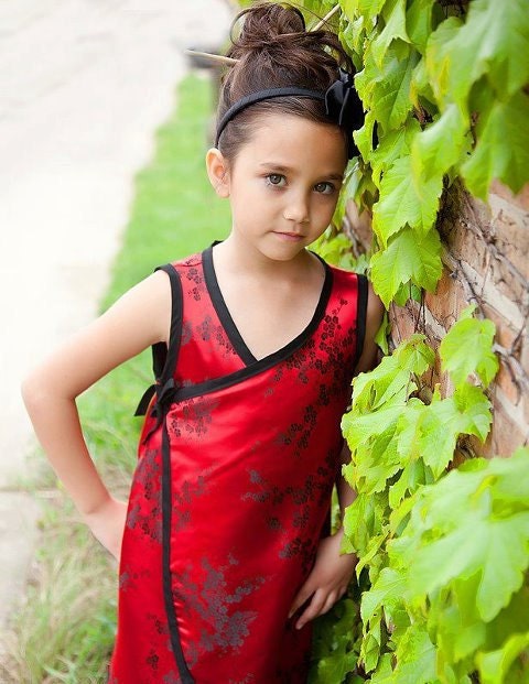 New RED Cherry Blossom Kimono Girl's Dress size 4t, 5t, 6