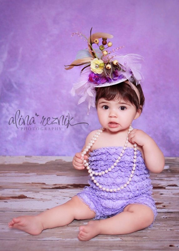 IN A  DAZE-Y - mini top hat or hairpiece special occasion, photo shoots,circus, lilac, babies, birthday party
