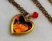 Sale Kiss Heart Shaped Locket, Klimt, Painting, Couple Necklace Locket-KISS FOREVER