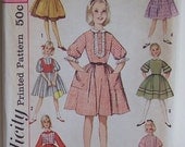 Girls Dress with Set-In Sleeves Size 8 UNCUT Vintage 1950s Simplicity 4059 Sewing Patterns