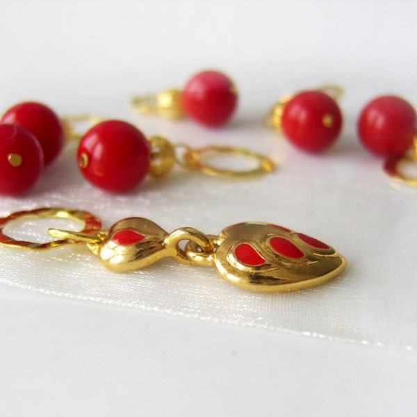 Knit Your Hearts - Stitch Red for Heart Disease - Seven Handmade Stitch Markers - 12.0 mm (17 US) - One of a Kind