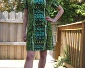 vintage 60s Hawaiian tiki shift dress great color and print