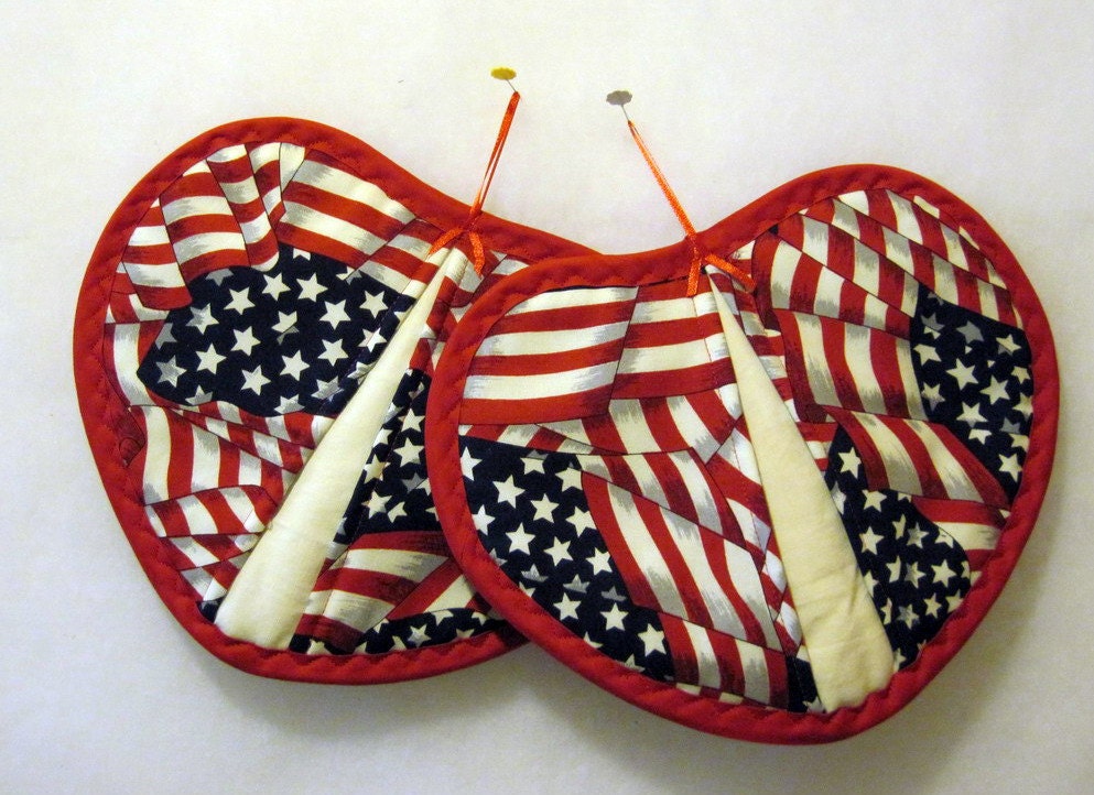 Patriotic pot holder hot pad set
