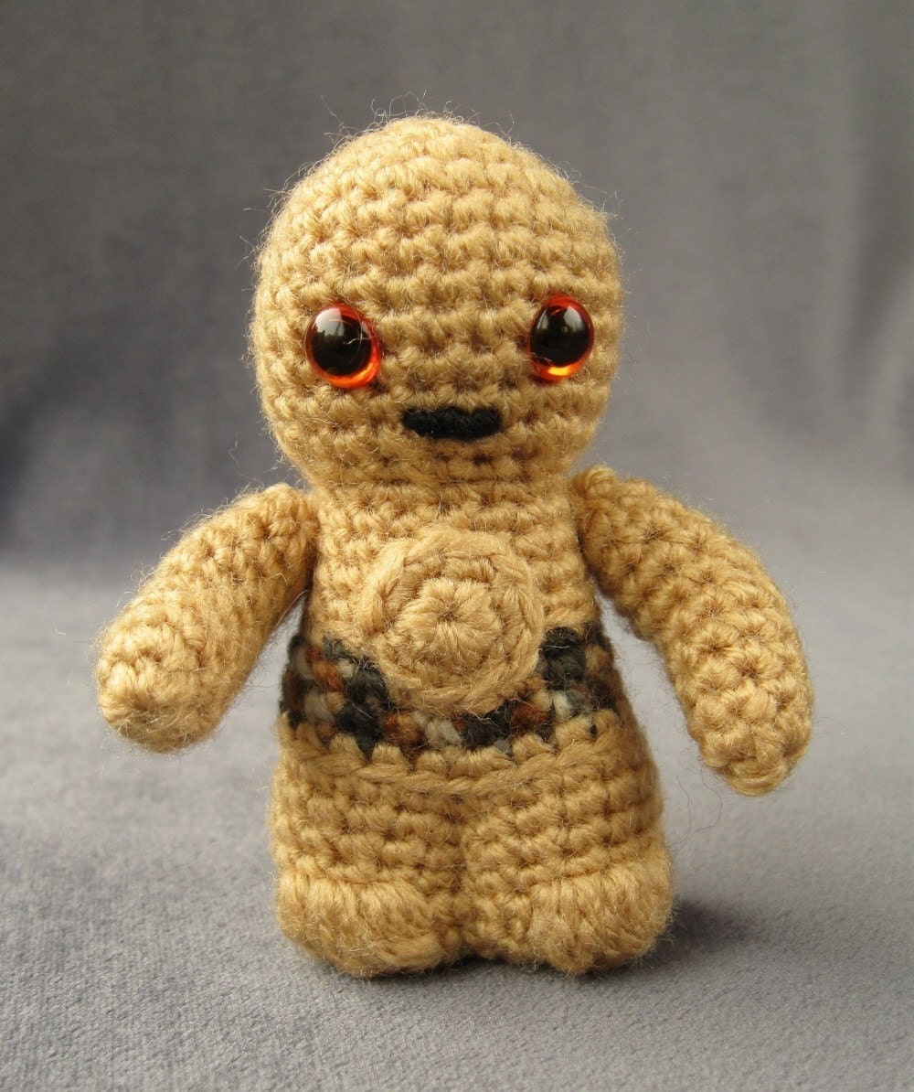 PDF of C-3PO - Star Wars Mini Amigurumi Pattern