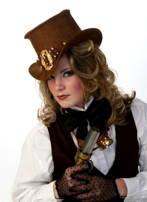 Mini Top Hat Steampunk Western Ladies Bulls-eye Beauty