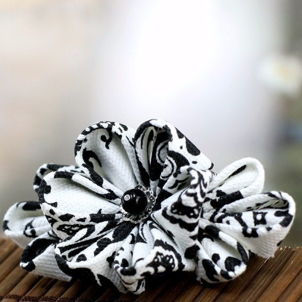 Japanese Hair Flower: Wedding Flowers for Hair, Kanzashi Barrette, Black and White - Damask Flower