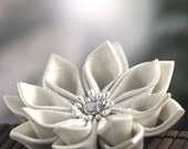 Silk Flower Hair Clip: Wedding Kanzashi Hair Flowers, Ivory - Vanilla Blossom