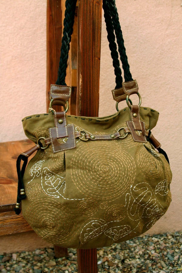 Aspen Spirit Bag Purse Earthy Green Cotton Canvas Purse Handbag with Playful Spiral and Leaf Embroidery Olive Green Purse Boho Chic