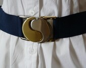 Vintage Blue Stretchy Belt with Metal Clasp (V15)