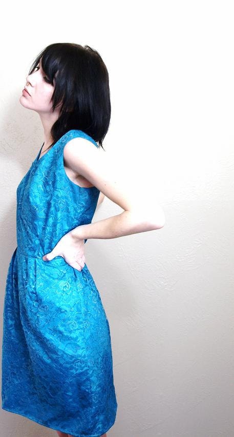 15 Dollar Spring Sale 1960s Vintage Mod Sally's Lace Dress