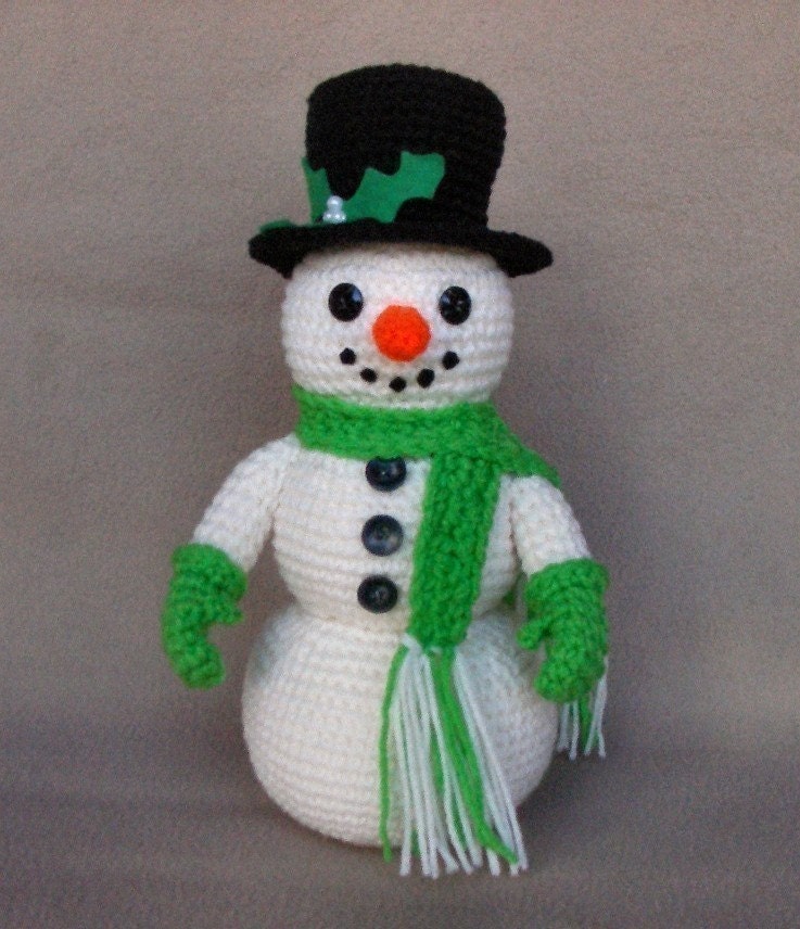 Holiday Snowman -  Crochet Pattern