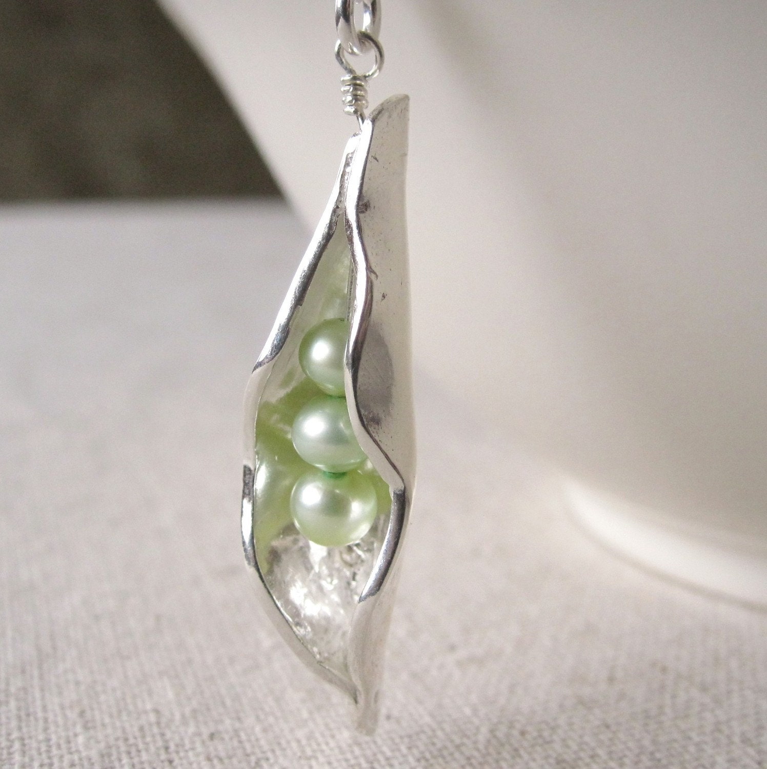 Three Peas In A Pod Necklace Mother's Necklace Fine Silver - Sweet Pea