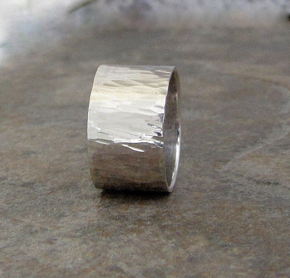 Mens Silver Ring Hammered Wedding Band Rustic Wedding Ring Silver Bark ...