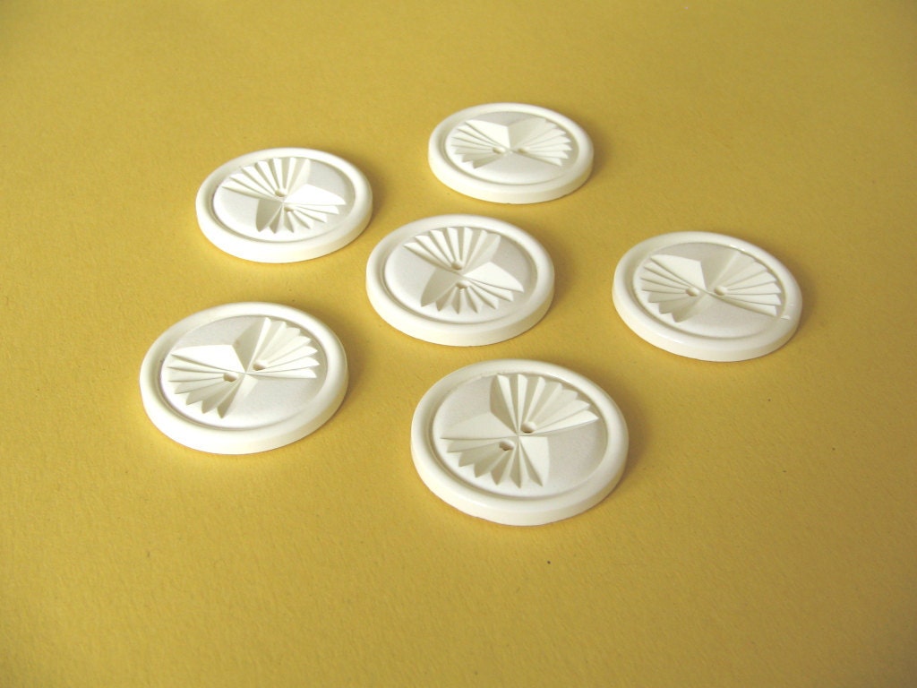 Set of Six Vintage Buttons - Ivory