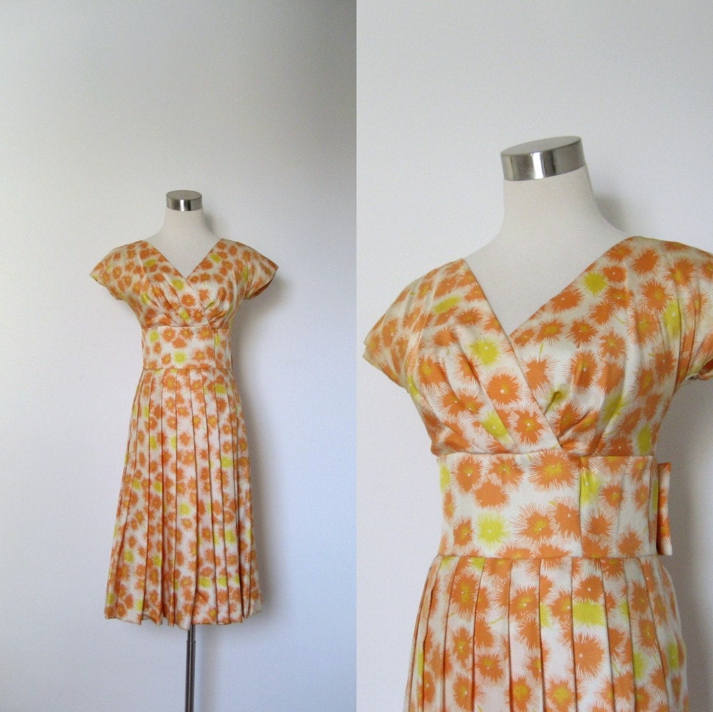 1950s Dress/ 50s Orange Silk Floral Dress / Pleated Skirt (XS extra small)