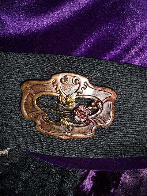 Hanpainted Vintage Art Nouveau Sash Pin