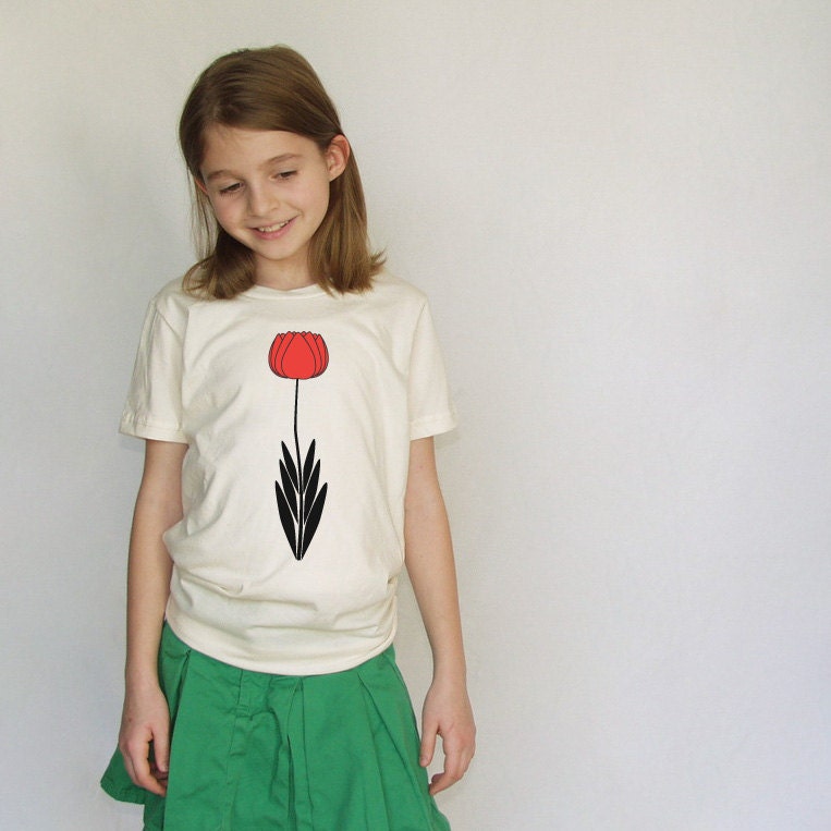Red Tulip Printed Girl's Organic Cotton Natural Tee Shirt Top Sizes 6 years through 12 years