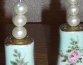 Salt and pepper shaker photo holder SHABBY CHIC vintage