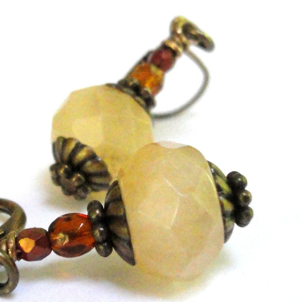 Cream Champagne Vintage Style Czech Glass Earrings Antique Gold Earrings Light Golden Smoky Brown Earrings