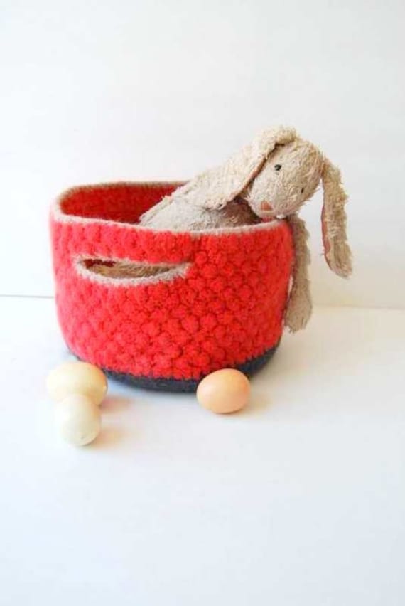 Kids Storage Basket -  Wool Felt Basket - Currant and Oatmeal - Easter Basket