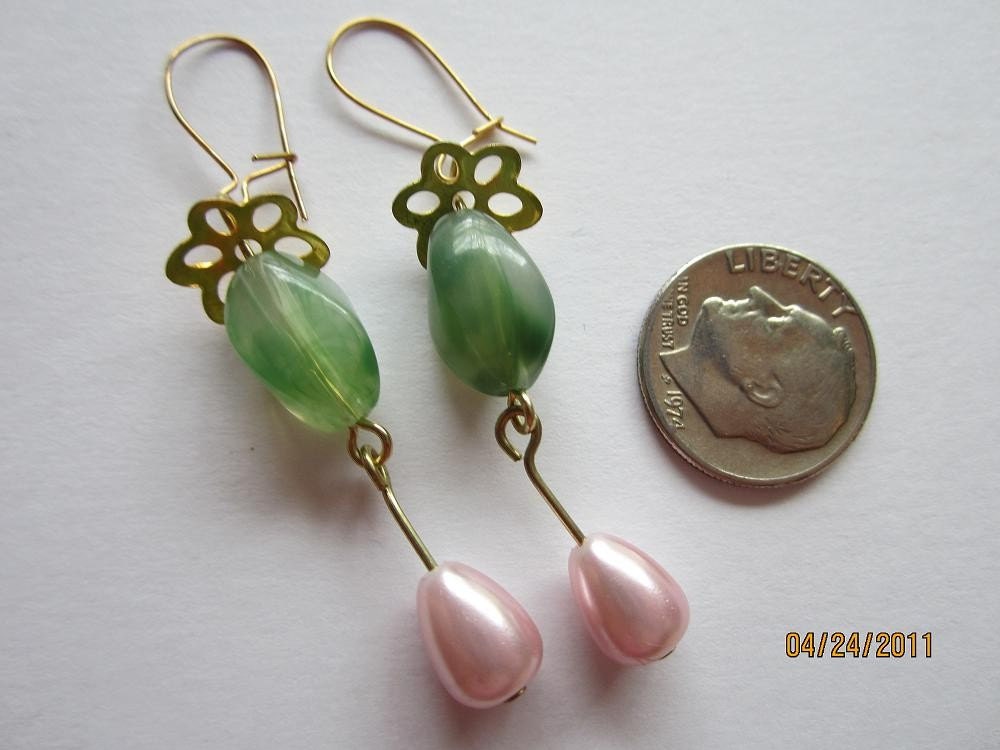 Green & Pink Bracelet w/ earrings